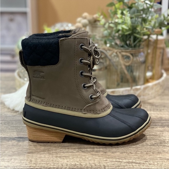 Sorel Boots Slimpack Lace II Waterproof Sorel Boot Winter Snow Rain Boots - Picture 3 of 9